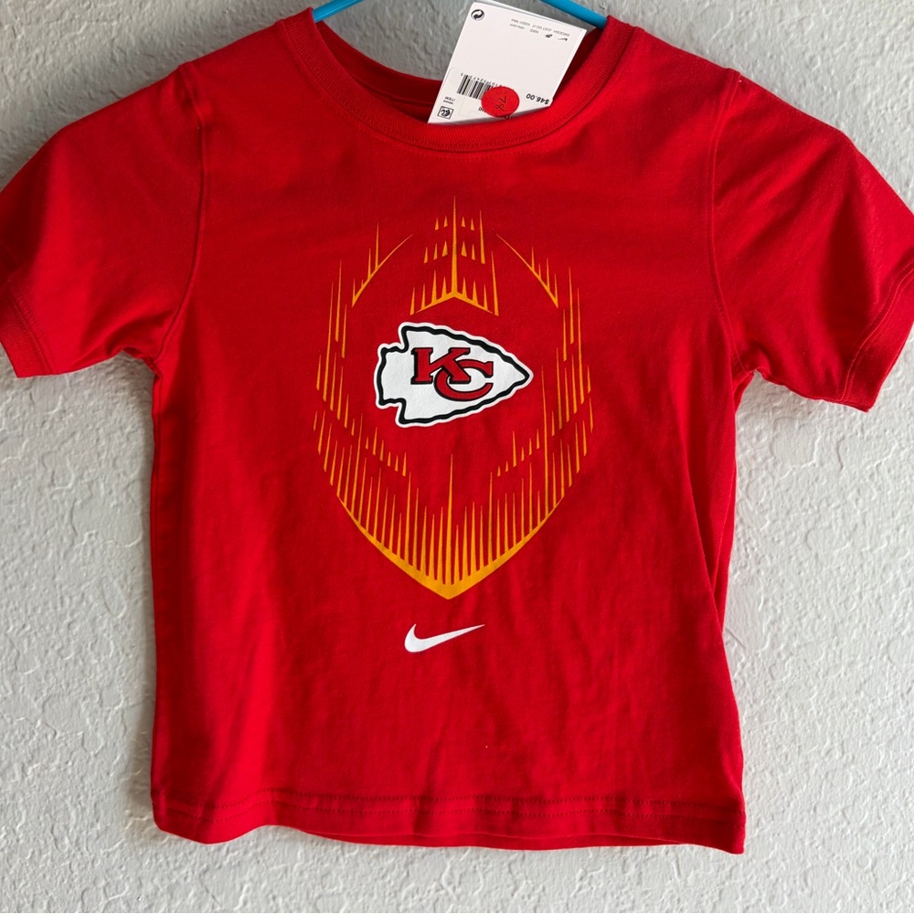NWT Kansas City Chiefs Nike Red T-shirt - Toddler Size 4T